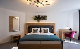 Bed&Breakfast - Homburg am Main